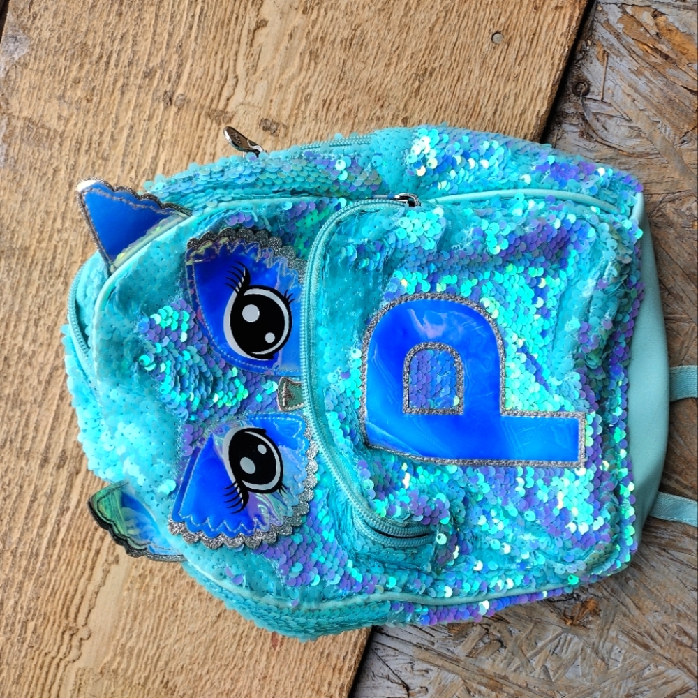 Justice book bag purse initial "p"